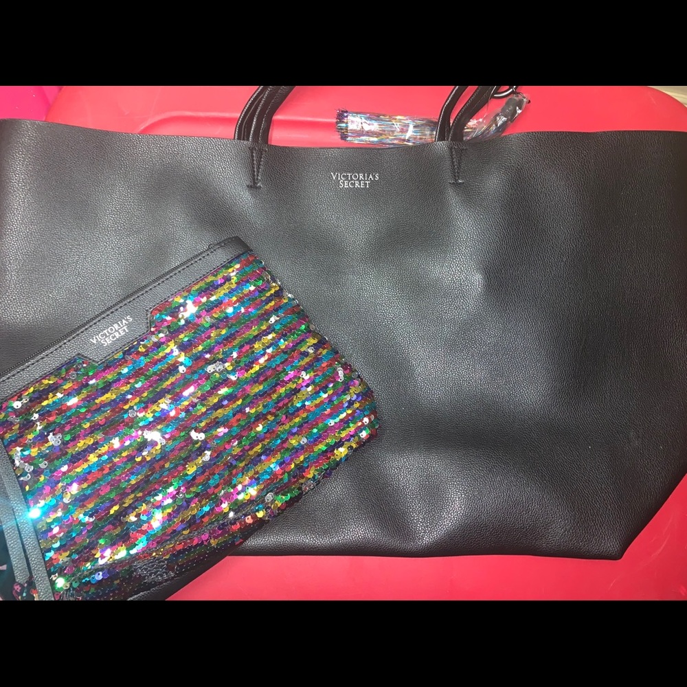 Brand NEW VS XL Tote